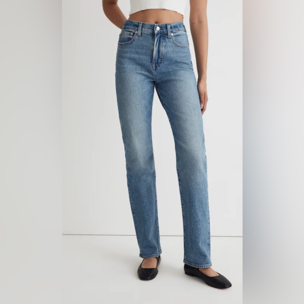 Madewell The Tall '90s Straight Jean Size 24T inseam 32”